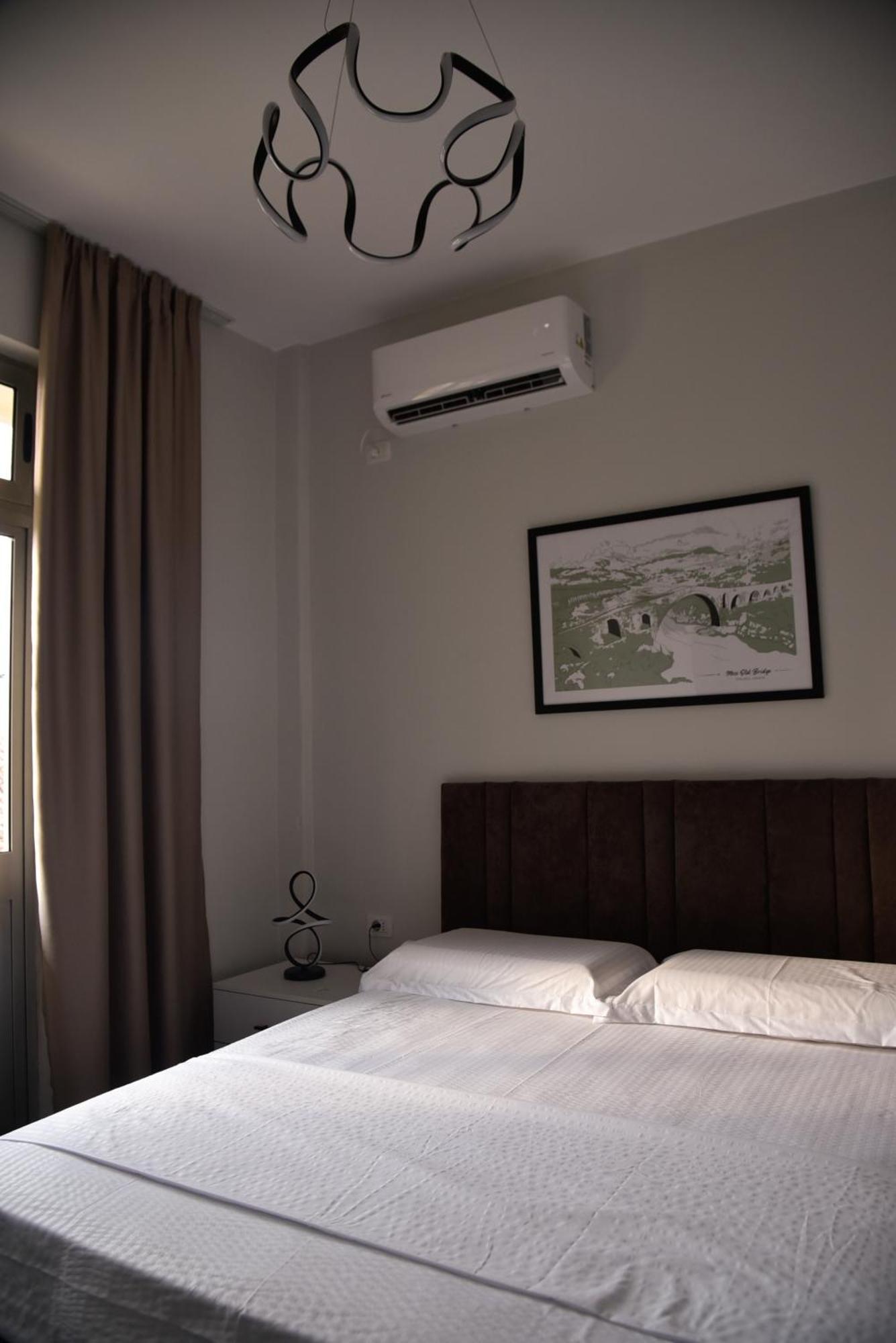 City Center Inn Shkoder Bagian luar foto